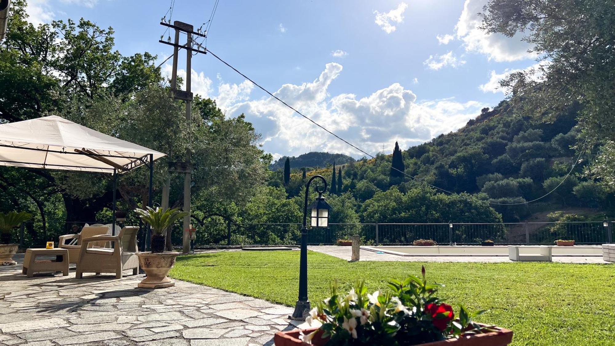 Giardino Sul Fiume Apartment Ascoli Piceno Ngoại thất bức ảnh